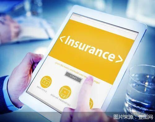 保障到位才能挥桨！龙舟竞渡如何拴牢水上“保险	”绳？